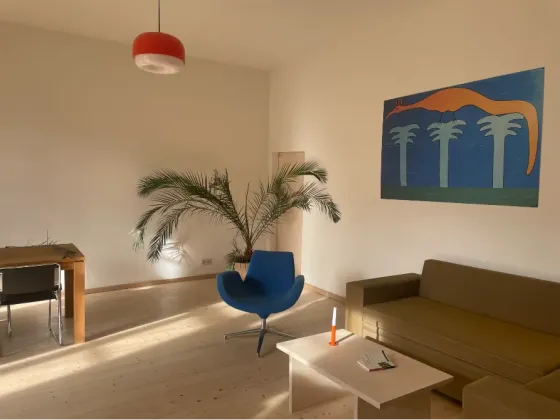 Apartments For Rent three-room 85м² 3/3 floor Tbilisi