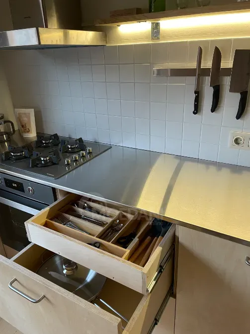 ქირავდება 3 ოთახიანი ბინა 85მ² 3/3 სართ თბილისი - photo 13