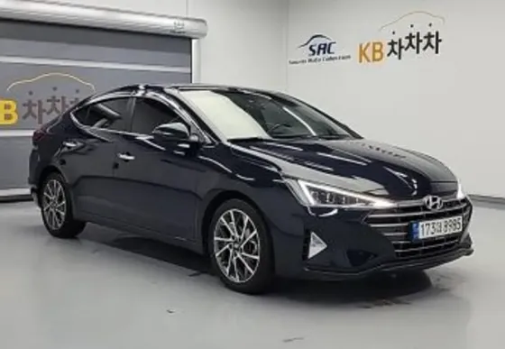 Hyundai Elantra 2018 თბილისი