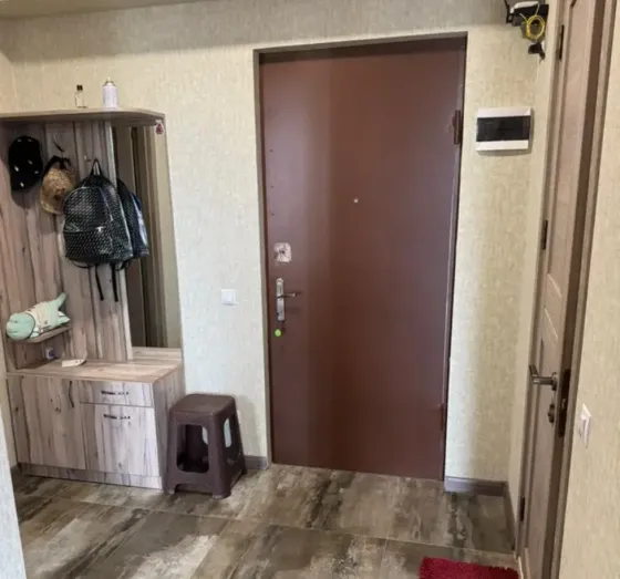 იყიდება 2 ოთახიანი ბინას 55მ² 10/12 სართ თბილისი