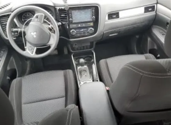 Mitsubishi Outlander 2018 თბილისი