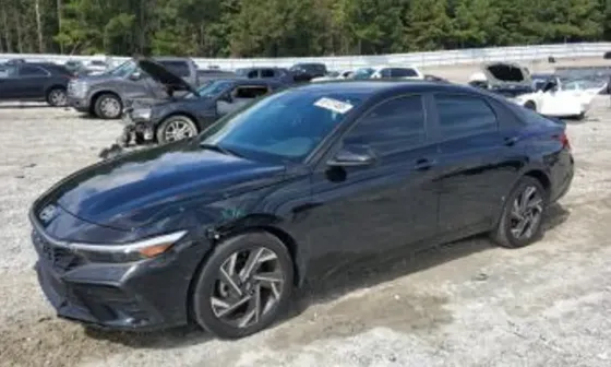 Hyundai Elantra 2025 თბილისი