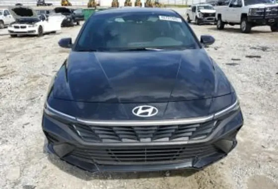 Hyundai Elantra 2025 თბილისი