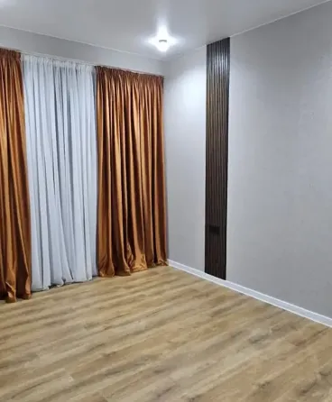 იყიდება 3 ოთახიანი ბინას 56მ² 9/11 სართ თბილისი