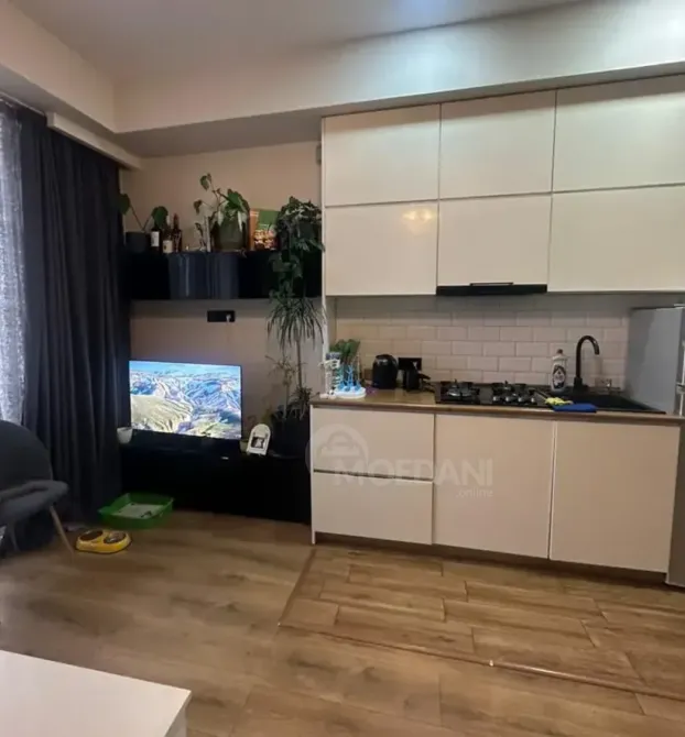 იყიდება 2 ოთახიანი ბინას 45მ² 8/14 სართ თბილისი - photo 2