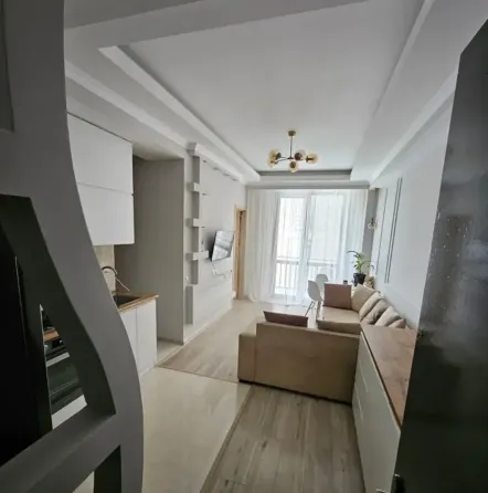 იყიდება 3 ოთახიანი ბინას 48მ² 8/12 სართ თბილისი