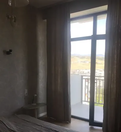 იყიდება 2 ოთახიანი ბინას 48.7მ² 12/12 სართ თბილისი