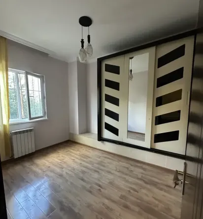 იყიდება 3 ოთახიანი ბინას 58.13მ² 1/8 სართ თბილისი