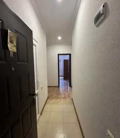 იყიდება 2 ოთახიანი ბინას 54მ² 11/19 სართ თბილისი