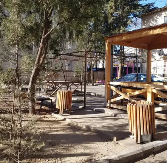 ქირავდება 2 ოთახიანი ბინა 52მ² 3/7 სართ თბილისი