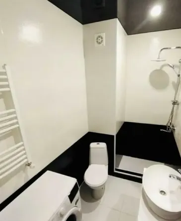 ქირავდება 2 ოთახიანი ბინა 45მ² 8/10 სართ თბილისი