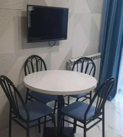 ქირავდება 2 ოთახიანი ბინა 45მ² 8/10 სართ თბილისი