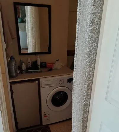 ქირავდება 1 ოთახიანი ბინა 32მ² 1/2 სართ თბილისი