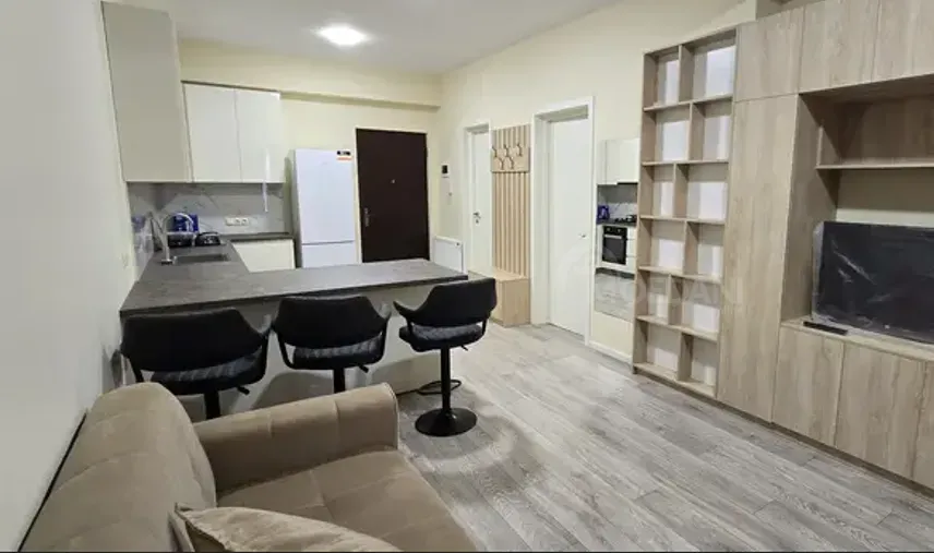 ქირავდება 2 ოთახიანი ბინა 52მ² 2/4 სართ თბილისი - photo 4