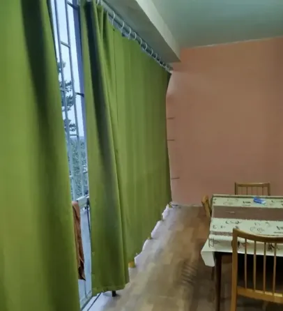 ქირავდება 2 ოთახიანი ბინა 74მ² 2/2 სართ თბილისი