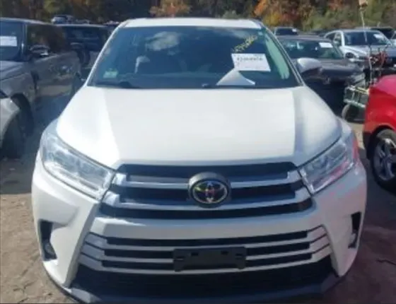 Toyota Highlander 3.5L 2019 Tbilisi
