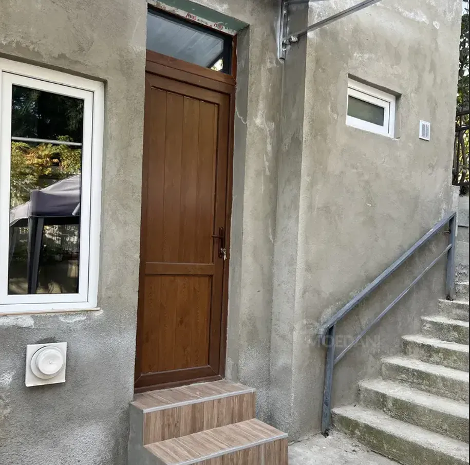 ქირავდება 2 ოთახიანი ბინა 25მ² 1/1 სართ თბილისი - photo 7