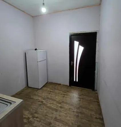 Сдам 2-комн. квартиру 30м² 6/7 эт. Тбилиси