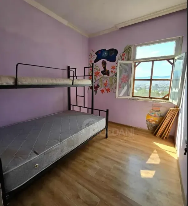 Сдам 2-комн. квартиру 30м² 6/7 эт. Тбилиси - изображение 3