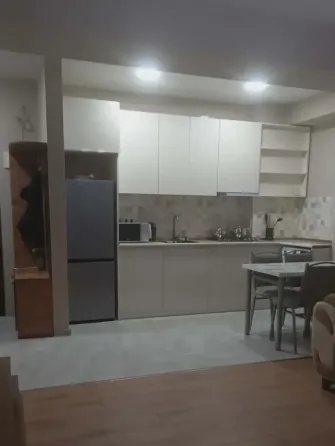 ქირავდება 2 ოთახიანი ბინა 60მ² 3/16 სართ თბილისი