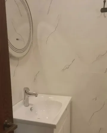 ქირავდება 2 ოთახიანი ბინა 60მ² 3/16 სართ თბილისი