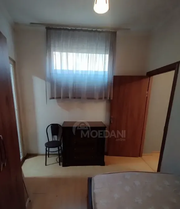 ქირავდება 2 ოთახიანი ბინა 31მ² 1/2 სართ თბილისი - photo 2