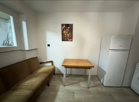 Apartments For Rent one-room 28м² 5/5 floor Tbilisi
