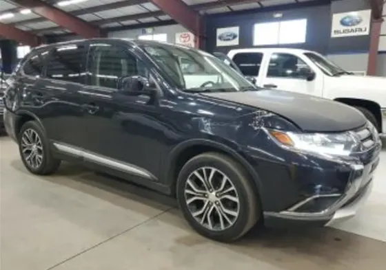 Mitsubishi Outlander 2017 Тбилиси