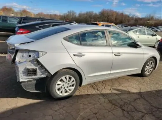 Hyundai Elantra 2019 Тбилиси