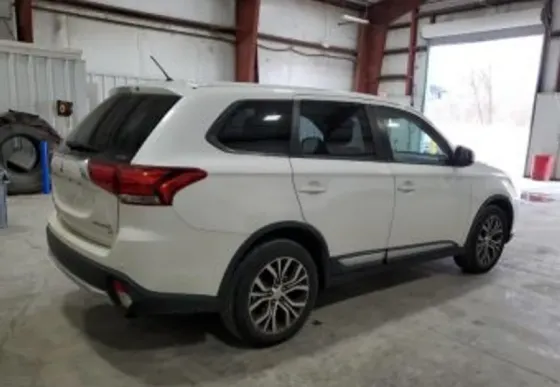 Mitsubishi Outlander 2016 Тбилиси