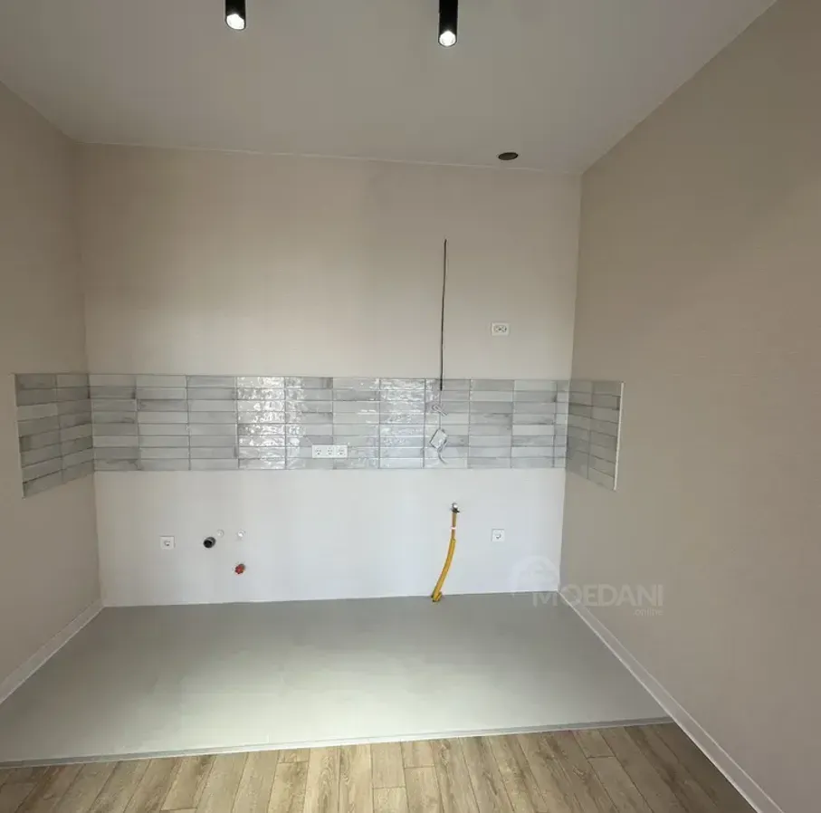 Продам 2-комн. квартиру 54м² 4/7 эт. Тбилиси - изображение 9