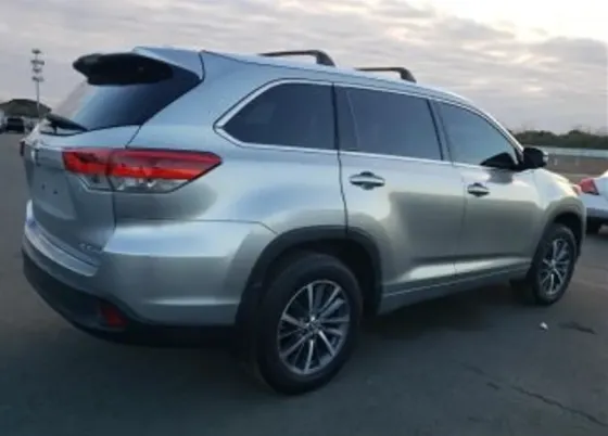 Toyota Highlander 3.5L 2018 თბილისი