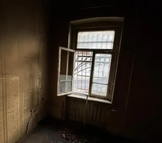 იყიდება 2 ოთახიანი ბინას 69მ² 1/2 სართ თბილისი