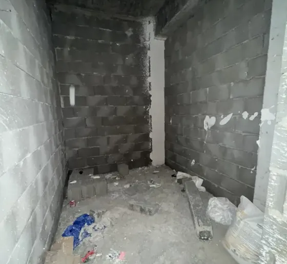 იყიდება 3 ოთახიანი ბინას 80მ² 2/16 სართ თბილისი