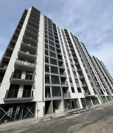 იყიდება 3 ოთახიანი ბინას 80მ² 2/16 სართ თბილისი