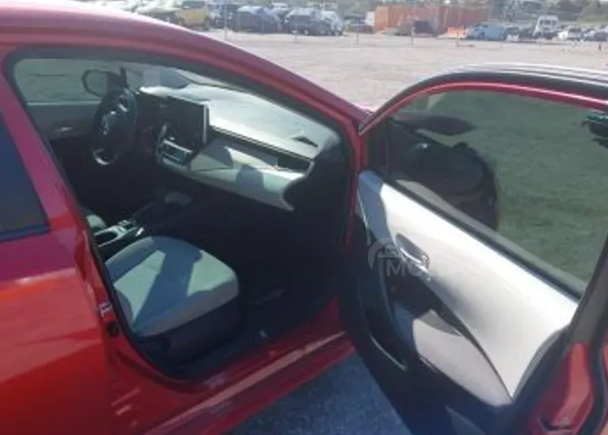 Toyota Corolla 1.8L 2021 Тбилиси - изображение 5