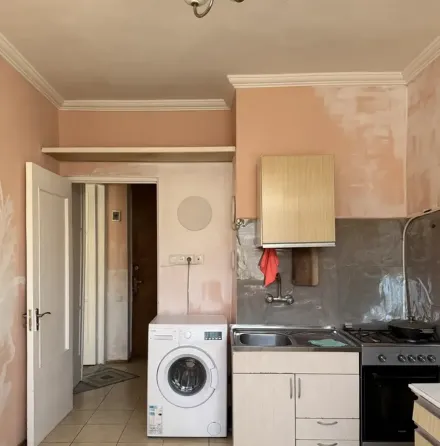 იყიდება 1 ოთახიანი ბინას 37.88მ² 5/5 სართ თბილისი