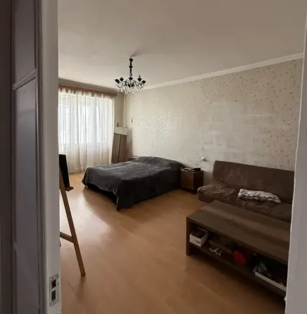 იყიდება 1 ოთახიანი ბინას 37.88მ² 5/5 სართ თბილისი