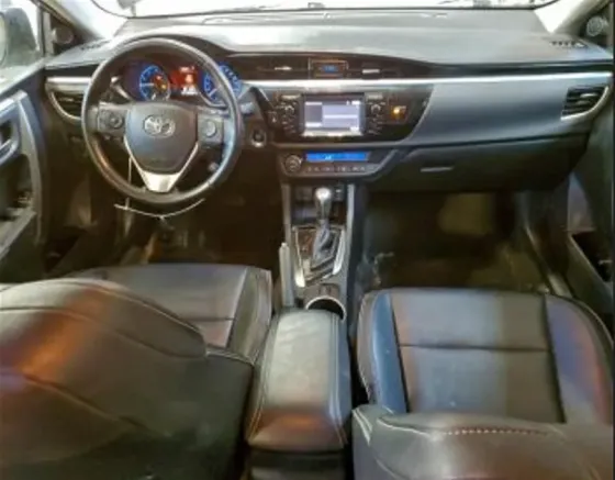 Toyota Corolla 1.8L 2016 Тбилиси