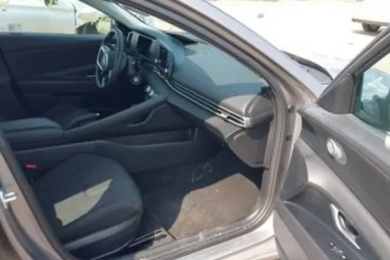 Hyundai Elantra 2024 თბილისი