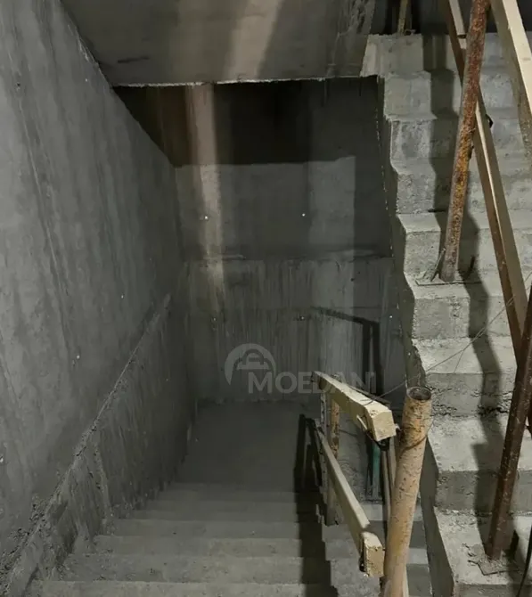 იყიდება 3 ოთახიანი ბინას 69მ² 5/10 სართ თბილისი - photo 2