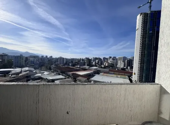 ქირავდება 1 ოთახიანი ბინა 28მ² 13/23 სართ ბათუმი