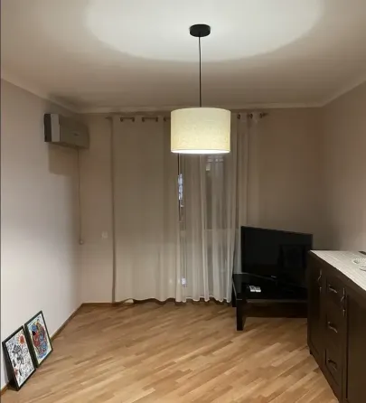 Сдам 1-комн. квартиру 35м² 3/8 эт. Тбилиси