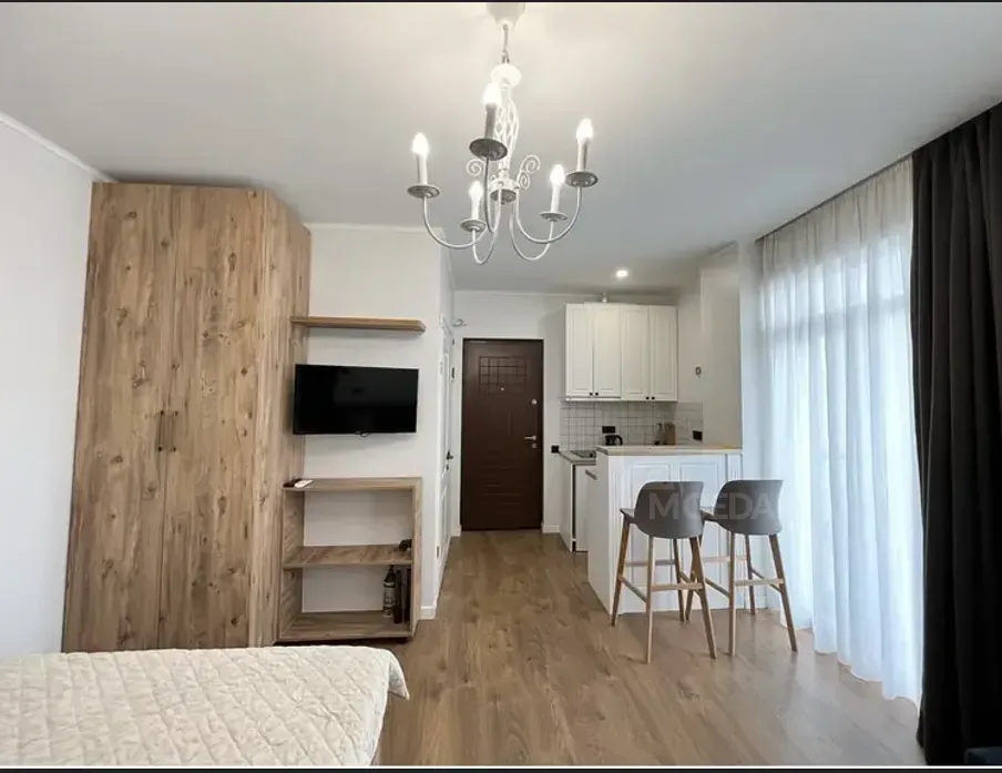 Apartments For Rent one-room 30м² 3/9 floor Batumi - photo 2