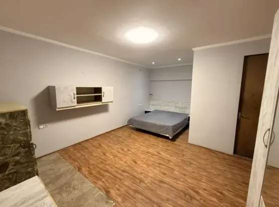 Сдам 2-комн. квартиру 60м² 1/1 эт. Тбилиси