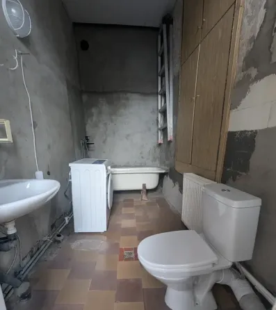 Сдам 2-комн. квартиру 60м² 3/3 эт. Тбилиси