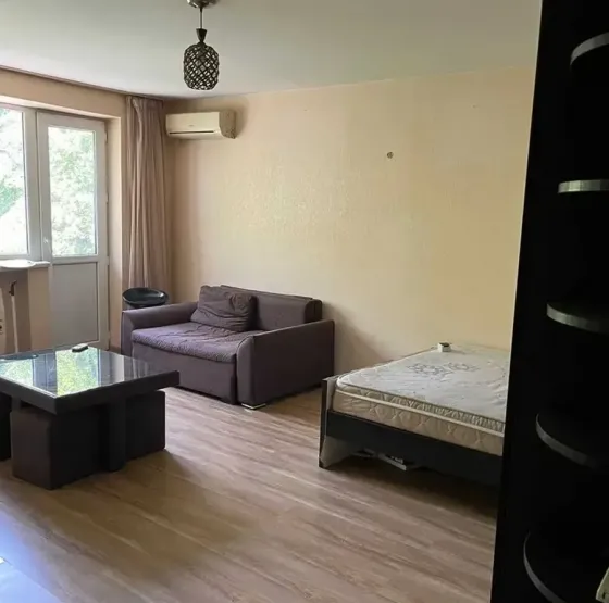 Сдам 1-комн. квартиру 32м² 2/4 эт. Тбилиси