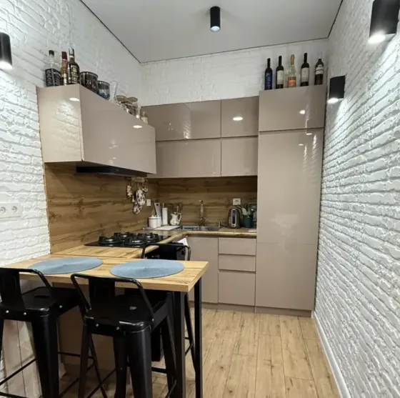 Продам 2-комн. квартиру 40м² 12/12 эт. Тбилиси