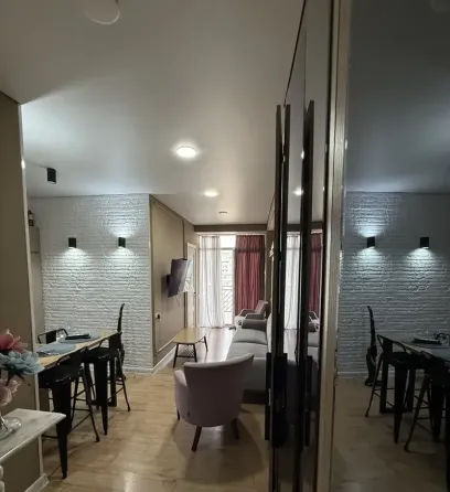 Продам 2-комн. квартиру 40м² 12/12 эт. Тбилиси