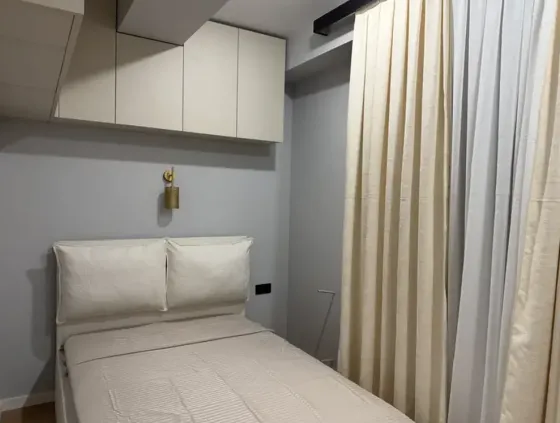 იყიდება 2 ოთახიანი ბინას 40მ² 13/16 სართ თბილისი